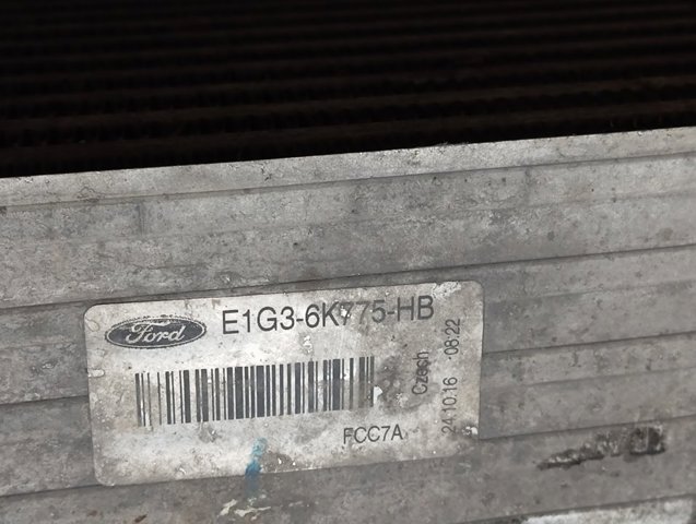 Купити 1923763 Ford Радіатор интеркуллера