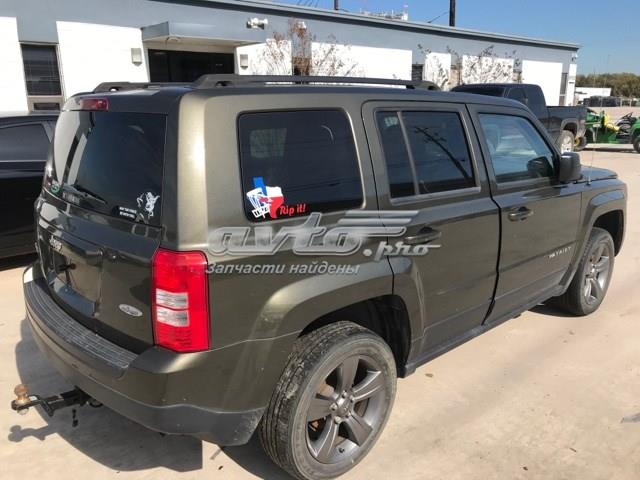 68079388AD Chrysler Двері пасажирські задні праві