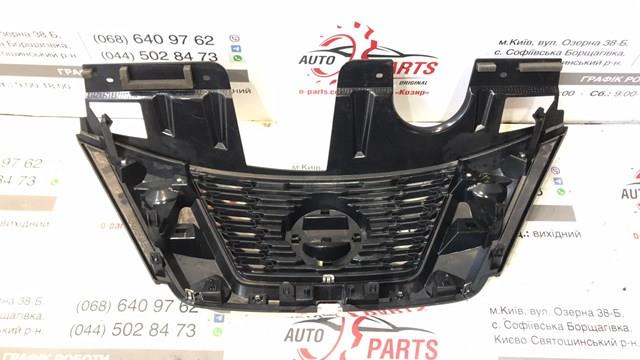 Облицювання радіатора Nissan/Infiniti 623106FR6B ціна, від 141.24 USD