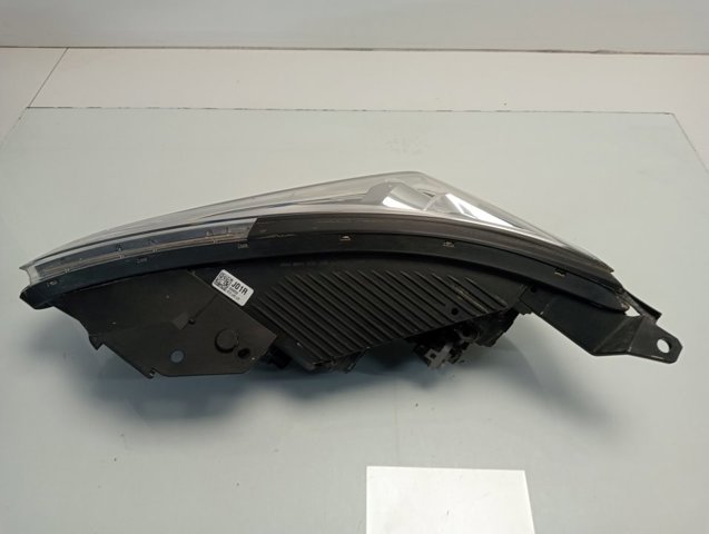Фара правая Hyundai/Kia 92102G2020 ціна, від 570.00 USD