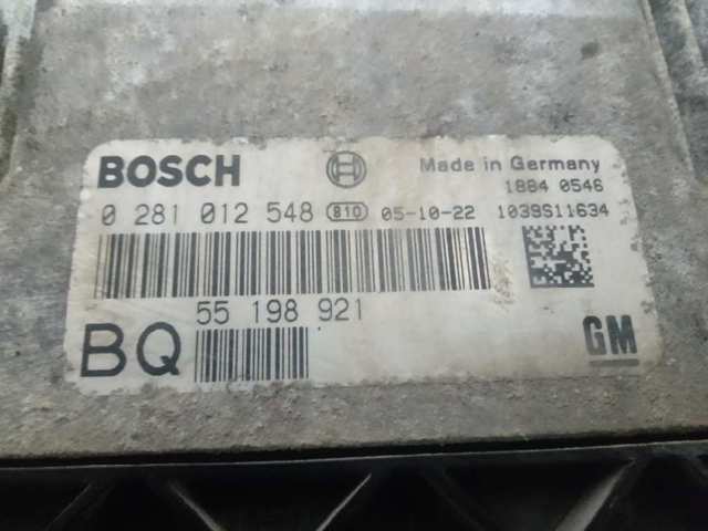 Блок двигуна Opel 0281012548