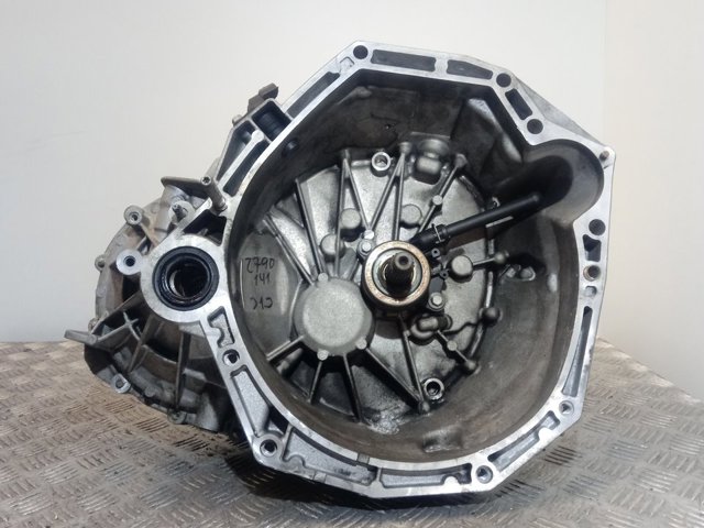 Коробка передач 7701700574 Renault (RVI)