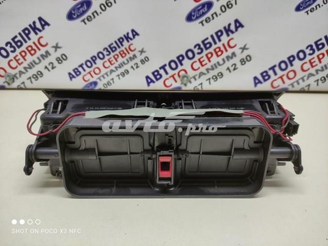 A2038300354 Mercedes Повітропровід, розподільник повітря під "торпедо", центральний