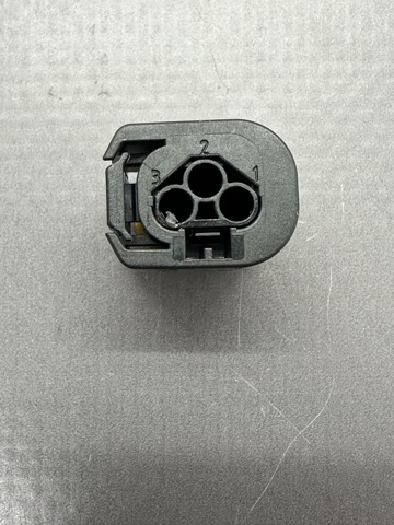  8795949 BMW