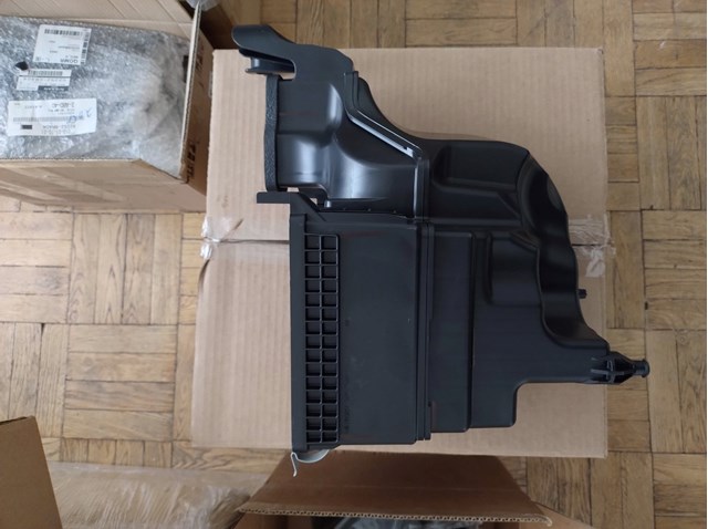 Купити 165286RC1B Nissan/Infiniti 