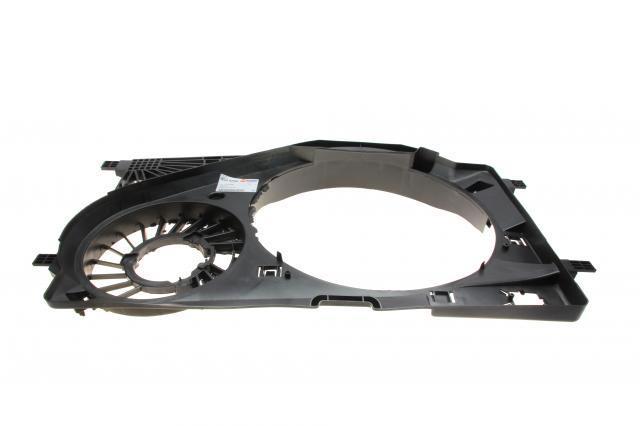 Дифузор (кожух) радіатора охолодження Autotechteile 5080060 ціна, від 41.34 USD