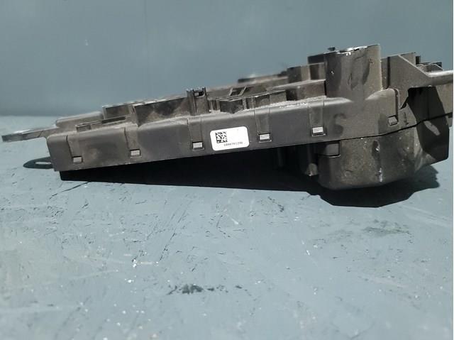  BMW 690661901