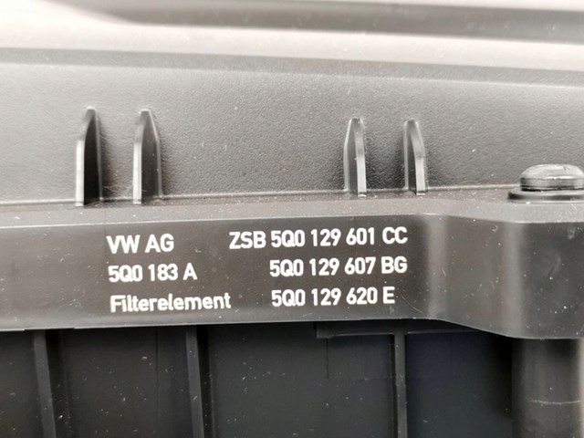 VAG 5Q0129601CC ціна, від 247.29 USD