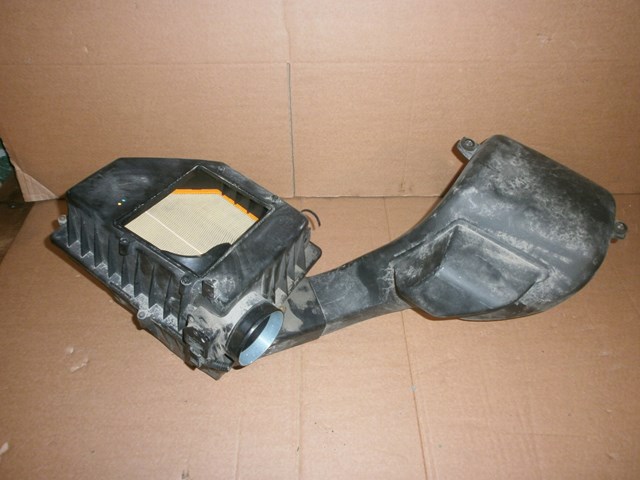 Корпус повітряного фільтра Volvo 30887040 ціна, від 57.01 USD