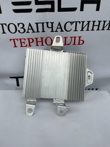 Tesla 150715201B ціна, від 88.58 USD