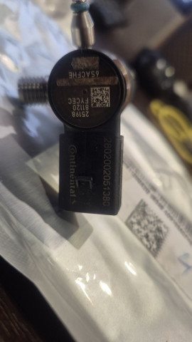 Форсунка паливна Continental/Siemens GK2Q9K546AD ціна, від 236.28 USD