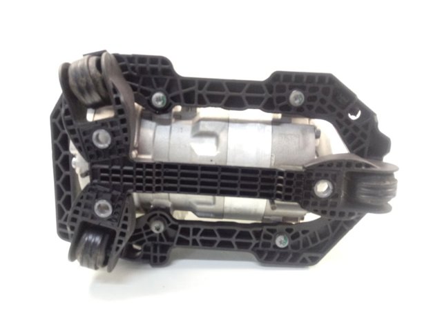 Компресор кондиціонера 1EA820808D VAG