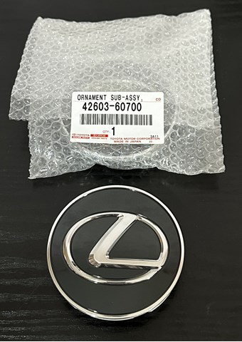4260360700 Toyota Ковпаки на колеса