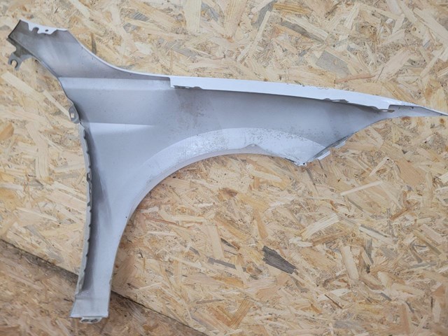 Крило переднє ліве APVW0401C Amparts