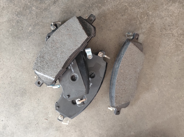 Гальмівні колодки Mitsubishi 4605C312 ціна, від 69.30 USD