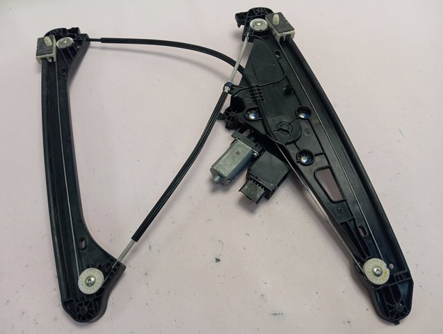 Купити 9840196880 Peugeot/Citroen Склопідйомник передньої правої двері