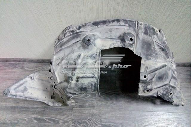D10E56130B Mazda Підкрилок переднього крила, правий