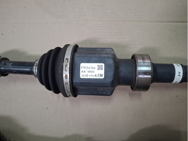 Піввісь передня, права Mazda FTF22550X ціна, від 112.61 USD