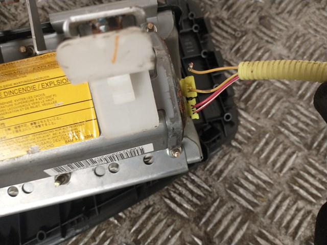 Купити 98271SA060ML Subaru 