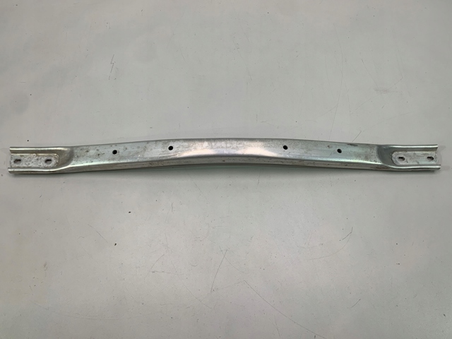 7228081 BMW Накладка верхня передній панелі / супорта радіатора