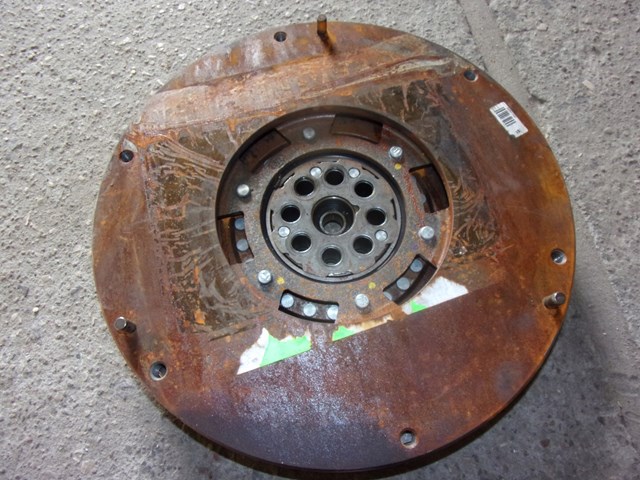 Маховик двигуна Iveco 5802794866 ціна, від 486.88 USD