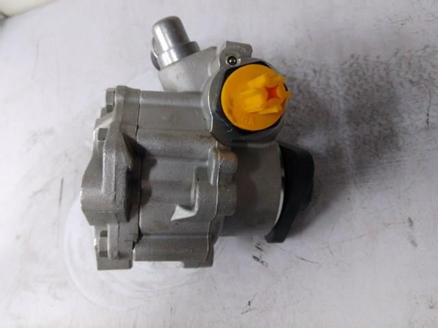 Насос гідропідсилювача керма REMA-PARTS 8D0145156F