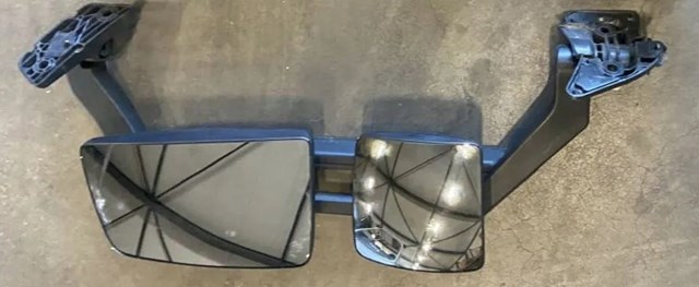 82943538 Volvo Дзеркало заднього виду, ліве