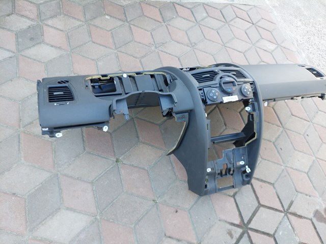 Купити 8200288179 Renault (RVI) 