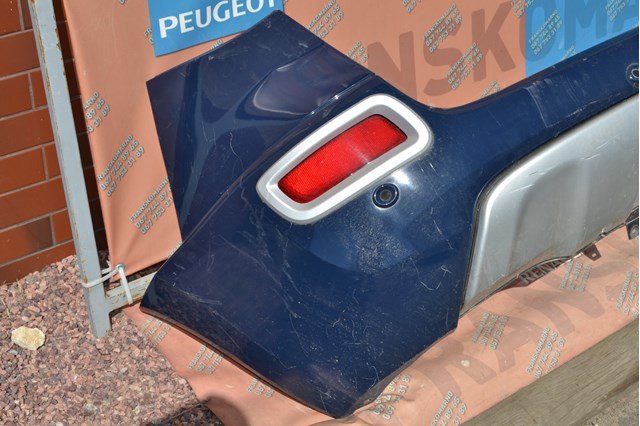 Бампер задній Renault (RVI) 850107456R