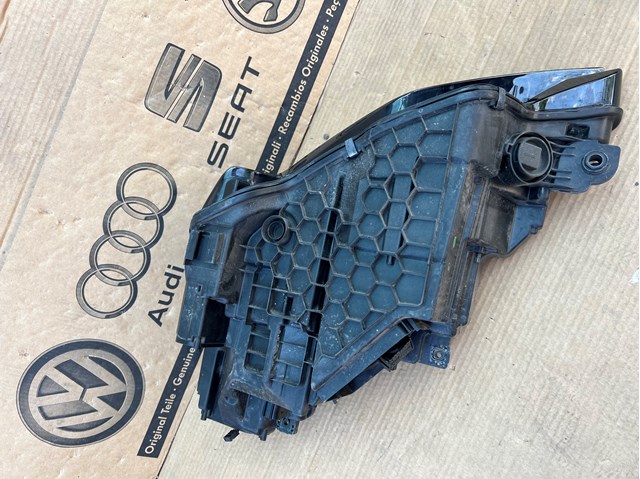  VAG 4KE941040B ціна, від 126.69 USD