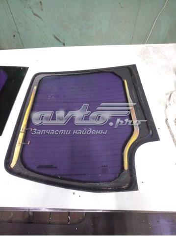Купити A9067450310 Mercedes Скло задніх дверей, правих
