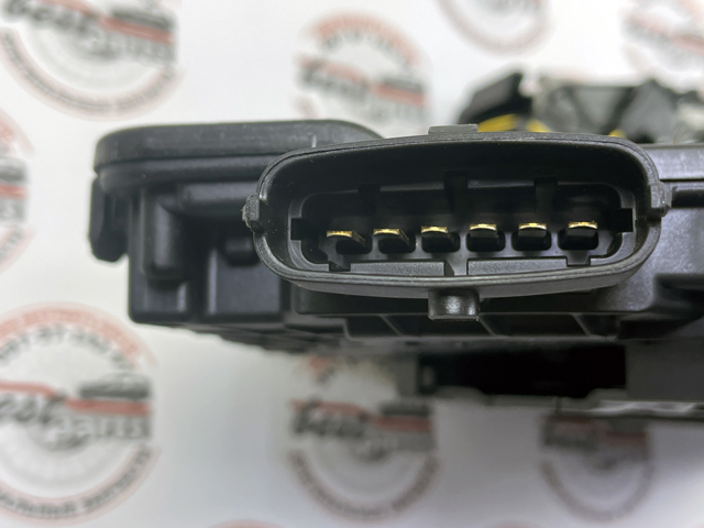 Купити LR078708 Land Rover Замок дверки правої передньої