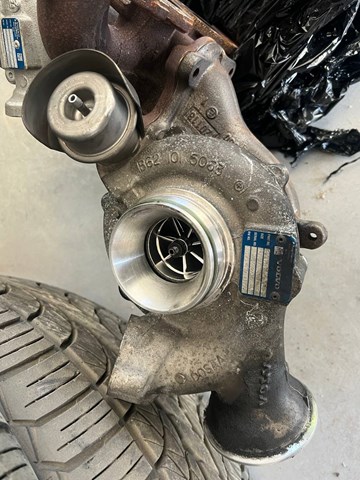 Турбіна Borg-Warner 10009980331 ціна, від 335.07 USD