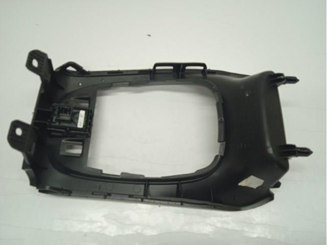 Купити 13258302 Opel 