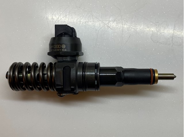 Форсунка паливна Bosch 0414720221 ціна, від 139.66 USD