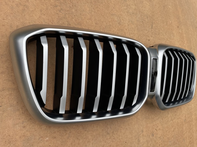 10627111 BMW 