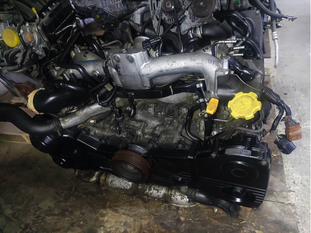 EJ205 Subaru Мотор в зборі