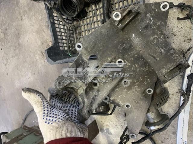 Кріплення генератора Ford Focus II