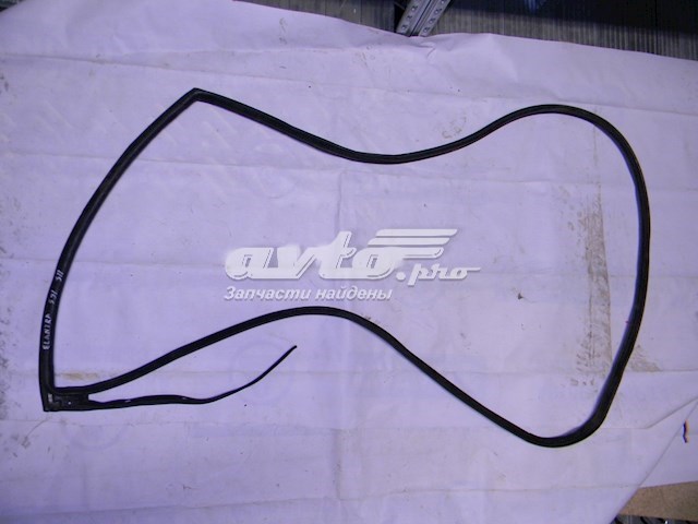 Купити 831402H000 Hyundai/Kia Ущільнювач двері задньої правої (на двері)