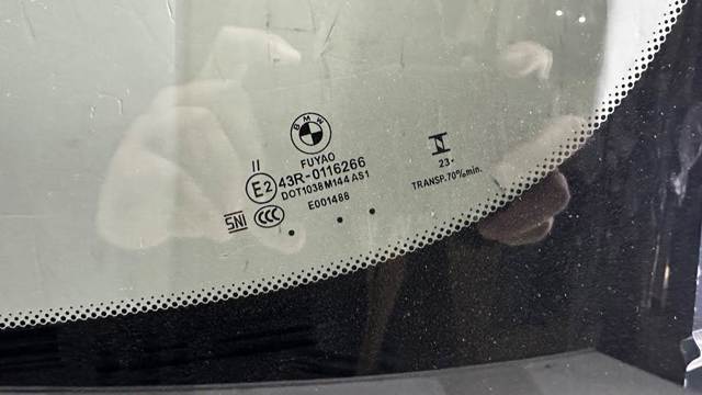 Автоскло BMW 51315A967E9 ціна, від 791.55 USD
