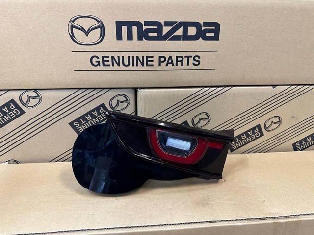 VA40513F0 Mazda 