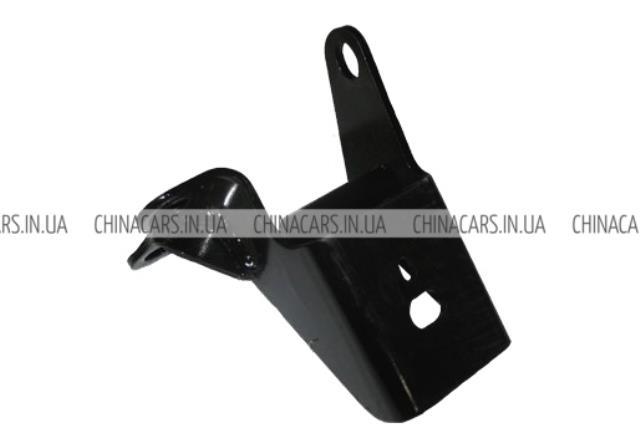 Кронштейн подушки (опори) двигуна, передньої A151001611BA Chery