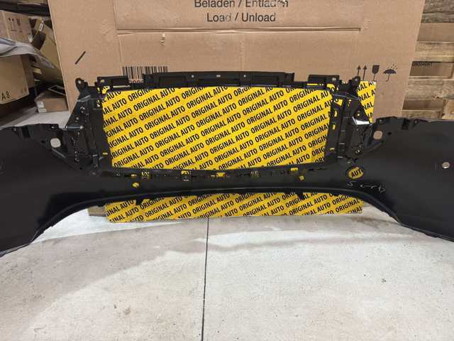 Купити KSD550031ABB Mazda Бампер передній, верхня частина