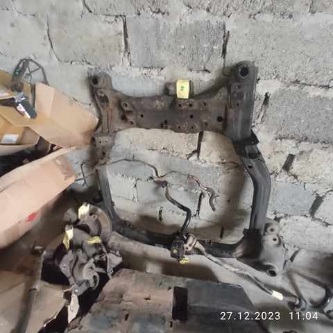 Купити Q3760797 Q-fix Підрамник передній