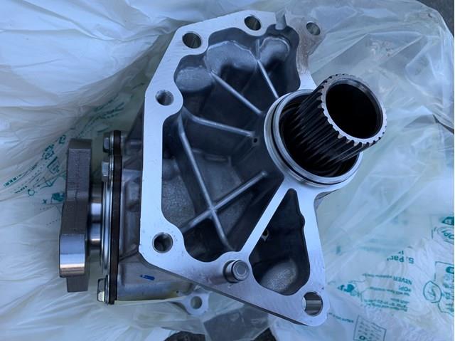 Купити 331033KA0B Nissan/Infiniti 