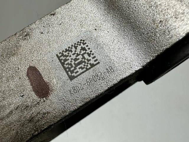 Подушка (опора) двигуна, права верхня LR114069 Land Rover