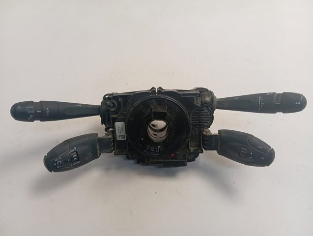 Перемикач підрульовий, правий Peugeot/Citroen 98312609ZD ціна, від 396.67 USD