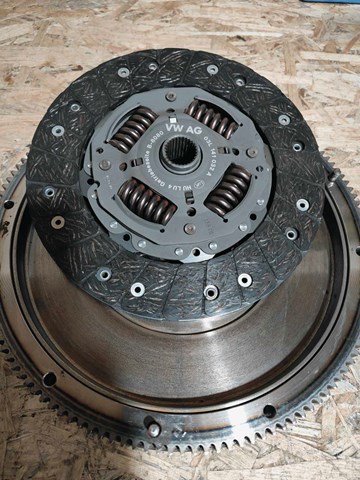 Купити 038D03L VAG 