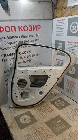 Двері задні, праві T4N2634 Jaguar