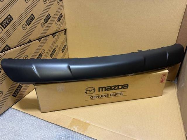 Спліттер переднього бампера Mazda VA40501T4 ціна, від 83.95 USD